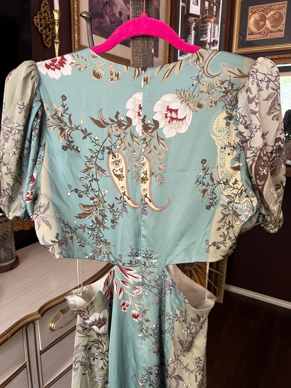Express Satin Floral V-Neck Puff Sleeve Tie Front Cutout Maxi Dress Large - Picture 10 of 11
